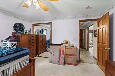Bedroom - 819 Pryor St, Iola, KS 66749 photo 7 of 9