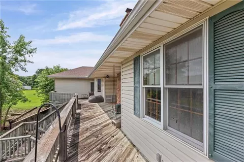 Exterior - 819 Pryor St, Iola, KS 66749 photo 4 of 16