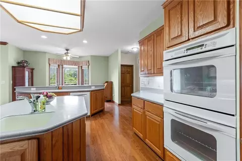 Kitchen - 819 Pryor St, Iola, KS 66749 photo 3 of 5