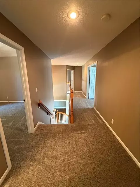 Entry Way - 5817 NE Ruby Ct, Lees Summit, MO 64064 photo 6 of 8