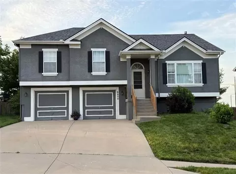 8604 NE 75th Ter, Kansas City, MO 64158