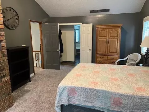 Bedroom - 14690 E Redcoat Rd, Nevada, MO 64772 photo 7 of 8