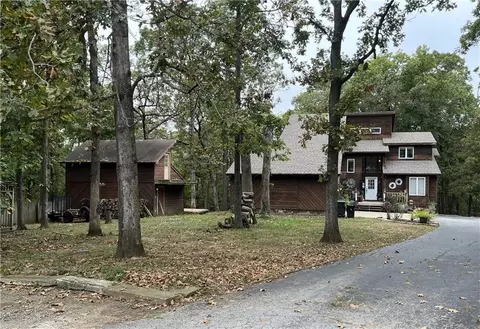 14690 E Redcoat Rd, Nevada, MO 64772
