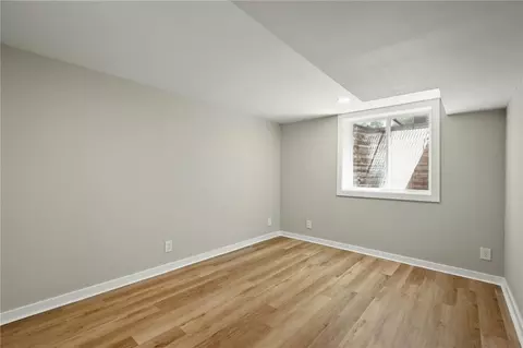 Bedroom - 406 E 11th St, Kearney, MO 64060 photo 4 of 4