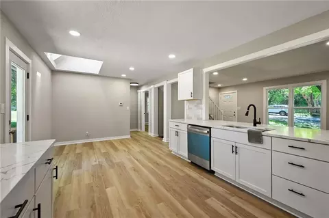 Kitchen - 406 E 11th St, Kearney, MO 64060 photo 4 of 4