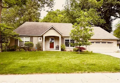 7308 High Dr, Prairie Village, KS 66208