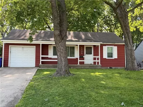 6429 Switzer Ln, Shawnee, KS 66203