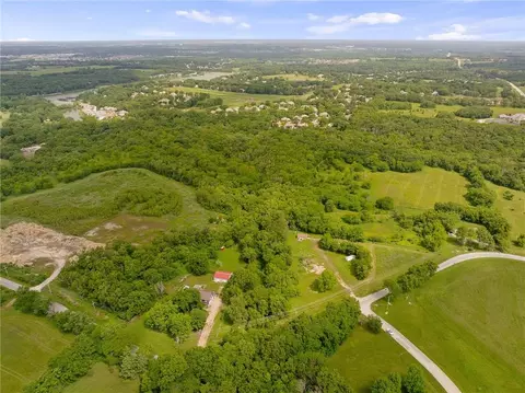 View/Area - 700 E 171st St, Loch Lloyd, MO 64012 photo 4 of 26