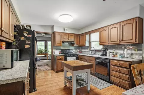 Kitchen - 700 E 171st St, Loch Lloyd, MO 64012 photo 1 of 1