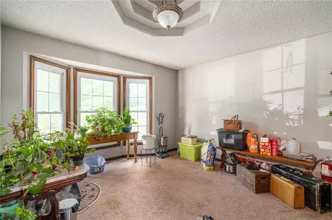 Living - 700 E 171st St, Loch Lloyd, MO 64012 photo 2 of 2