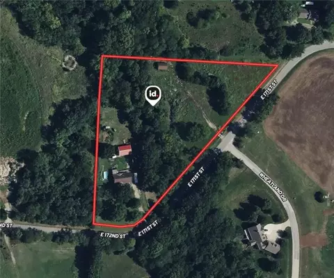 700 E 171st St, Loch Lloyd, MO 64012