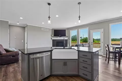 Kitchen - 2309 S Eagle Ct, Independence, MO 64057 photo 3 of 4