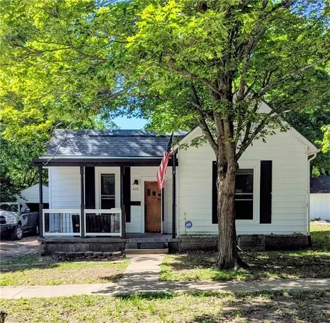 400 E Market St, Warrensburg, MO 64093