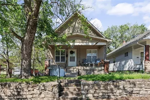 308 N Lawndale Ave, Kansas City, MO 64123
