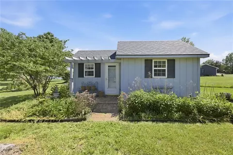 Other - 308 Canary Ln, Iola, KS 66749 photo 8 of 12