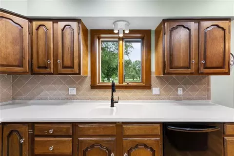 Kitchen - 308 Canary Ln, Iola, KS 66749 photo 5 of 6