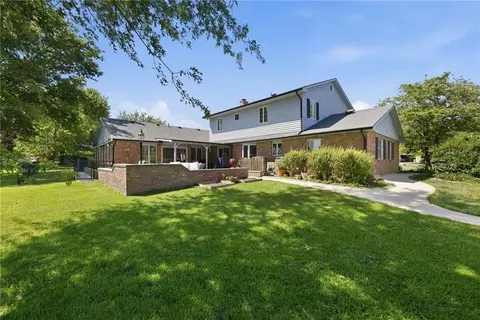 Exterior - 308 Canary Ln, Iola, KS 66749 photo 9 of 10