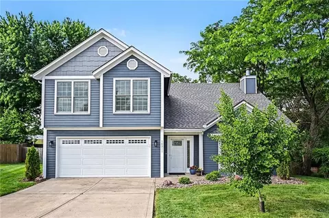 10311 NW 85th Ct, Kansas City, MO 64153