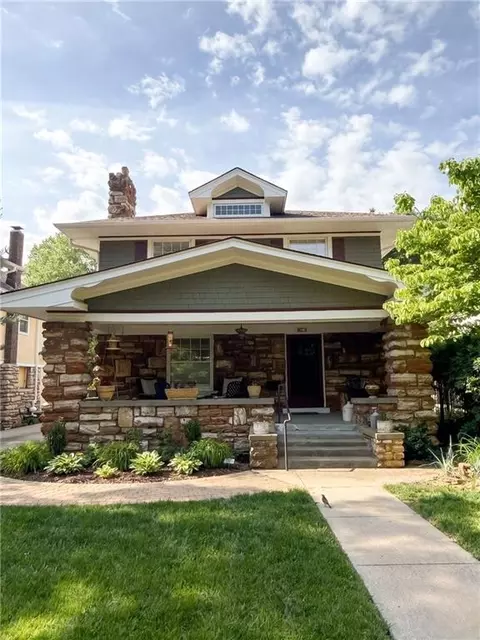 631 W 59th St, Kansas City, MO 64113