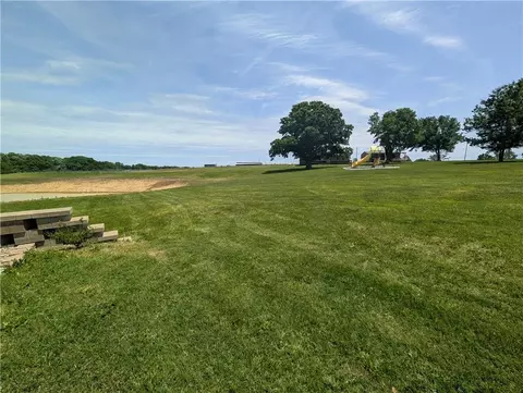 Exterior - 470 SW 850 Rd, Chilhowee, MO 64733 photo 12 of 28