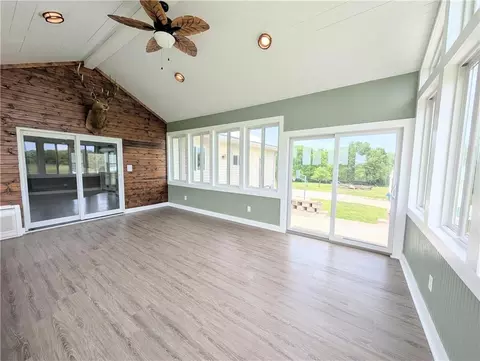 Exterior - 470 SW 850 Rd, Chilhowee, MO 64733 photo 4 of 28