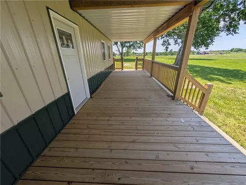 Exterior - 470 SW 850 Rd, Chilhowee, MO 64733 photo 24 of 28