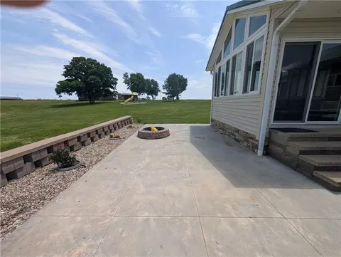 Exterior - 470 SW 850 Rd, Chilhowee, MO 64733 photo 9 of 28