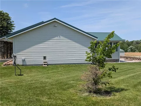 Exterior - 470 SW 850 Rd, Chilhowee, MO 64733 photo 11 of 28