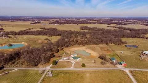 View/Area - 470 SW 850 Rd, Chilhowee, MO 64733 photo 4 of 7