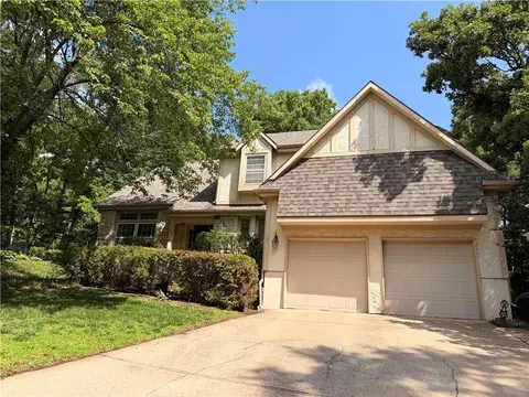 14350 W 81st Pl, Lenexa, KS 66215