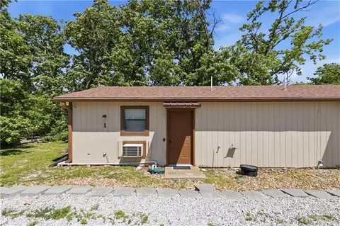 11015 7 Hwy, Clinton, MO 64735