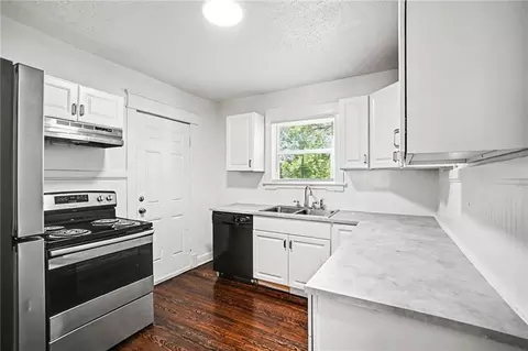 Undisclosed, Kansas City, MO 64131
