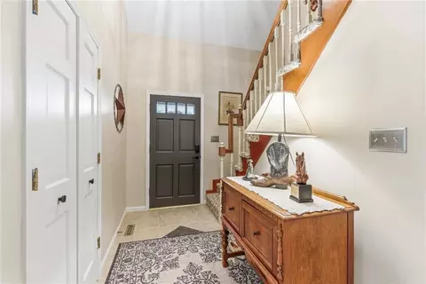 Entry Way - 12905 Quail Rdg, Lees Summit, MO 64086 photo 2 of 2