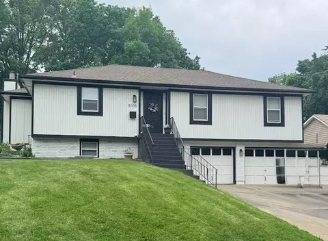5105 Fairway Dr, Kansas City, MO 64129