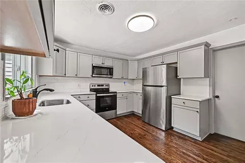 Kitchen - 613 E Red Rd, Independence, MO 64055 photo 1 of 2
