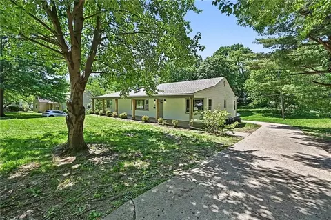 Other - 613 E Red Rd, Independence, MO 64055 photo 2 of 4
