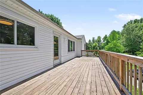 Exterior - 613 E Red Rd, Independence, MO 64055 photo 1 of 2