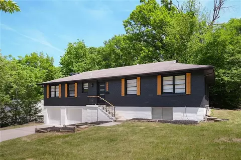 6711 N Broadway St, Kansas City, MO 64118