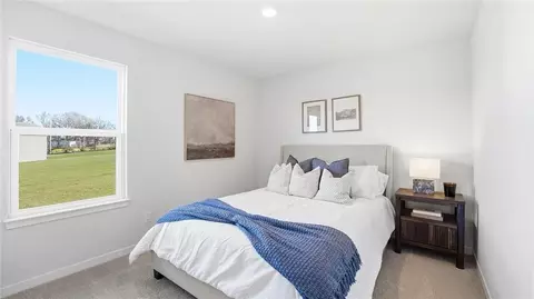 Bedroom - 2211 Crestview Pl, Raymore, MO 64083 photo 3 of 3