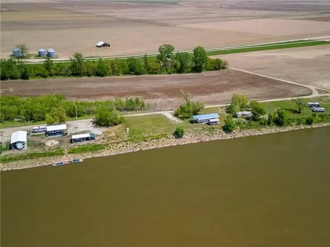32067 Parma Dr, Oregon, MO 64473 photo 7