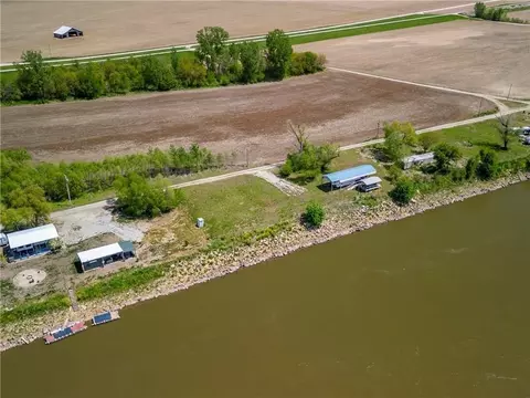 32067 Parma Dr, Oregon, MO 64473 photo 3