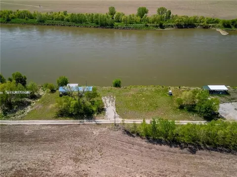 32067 Parma Dr, Oregon, MO 64473 photo 5
