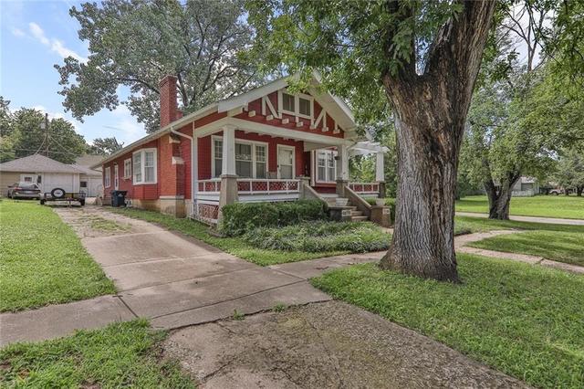 416 S 6th St, Independence, KS 67301