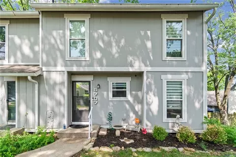 5707 N Oregon Ave, Kansas City, MO 64151