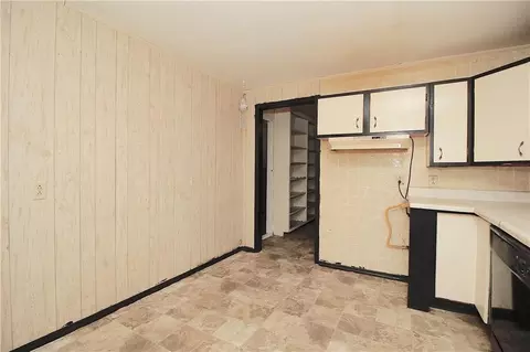 Other - 428 E 5th Ave, Garnett, KS 66032 photo 2 of 4