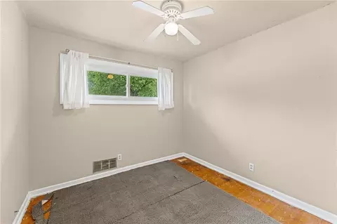 Bedroom - 11624 E 38th Ter, Independence, MO 64052 photo 1 of 8