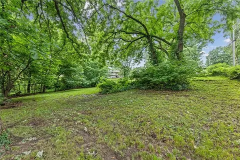 Exterior - 11624 E 38th Ter, Independence, MO 64052 photo 7 of 8