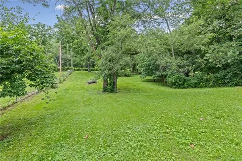 Exterior - 11624 E 38th Ter, Independence, MO 64052 photo 5 of 8