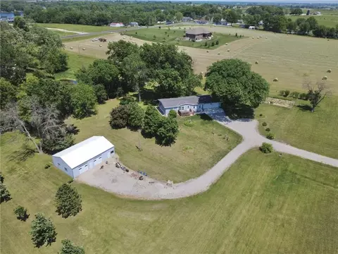 800 Grandview Crst, Trenton, MO 64683