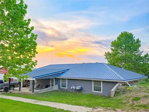 1679 SW 800 Rd, Holden, MO 64040